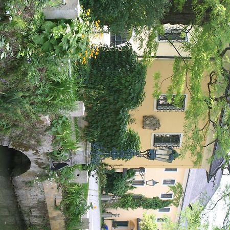 Hotel Gastehaus Schloss Bernau Fischlham Zewnętrze zdjęcie