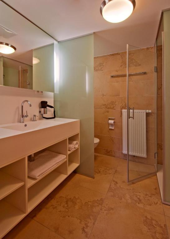 Hotel Gastehaus Schloss Bernau Fischlham Pokój zdjęcie
